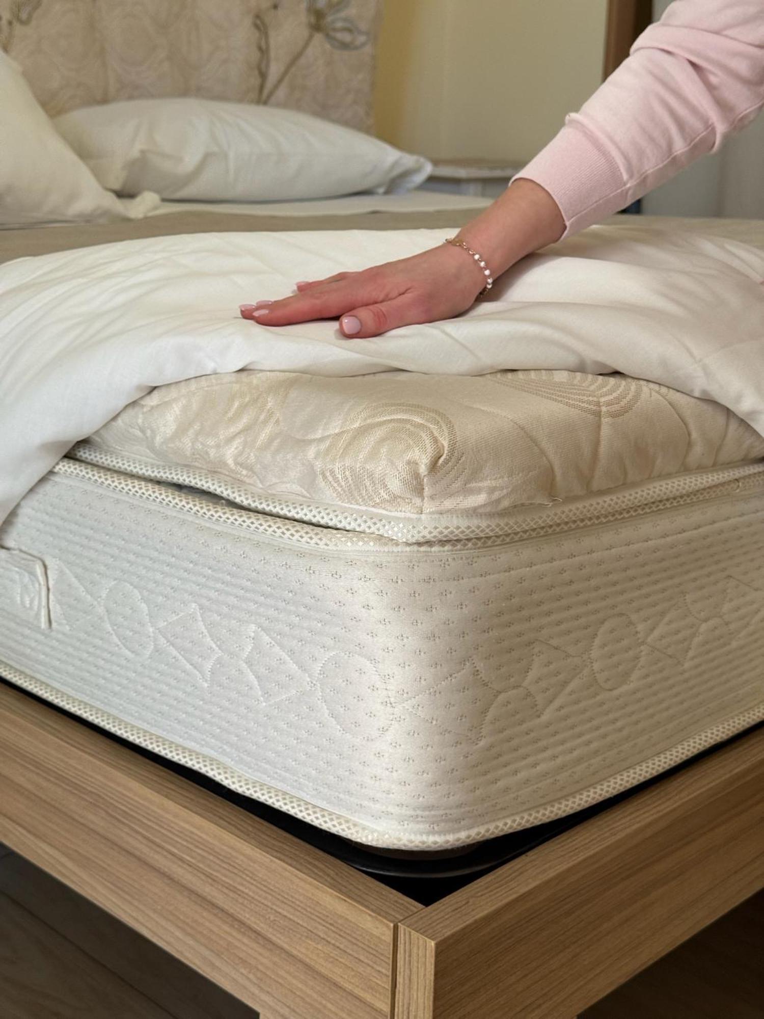 Eremes Bed & Breakfast